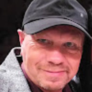 Meet your Posher, Carl